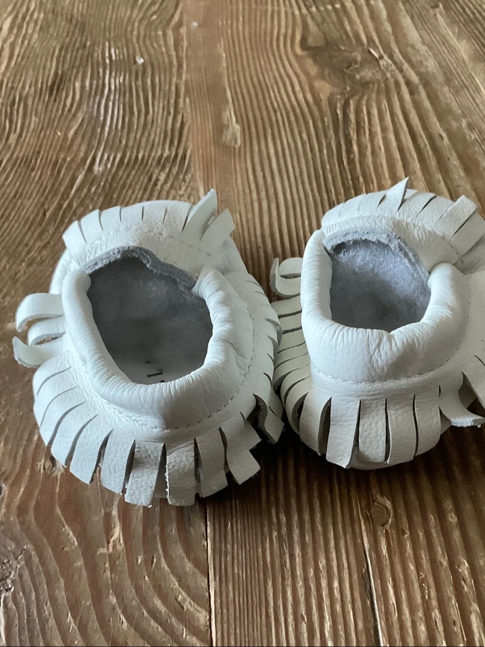 Freshly Picked Bella off White Leather Fringe Baby Moccasins